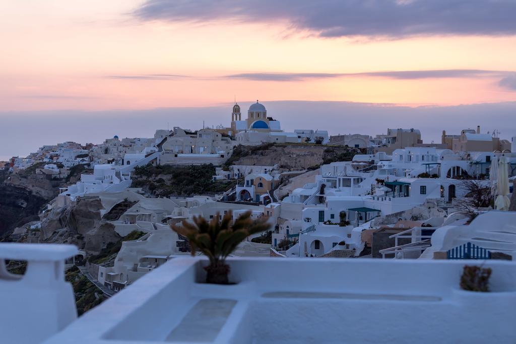 Thirea Studios Oia  Exterior photo